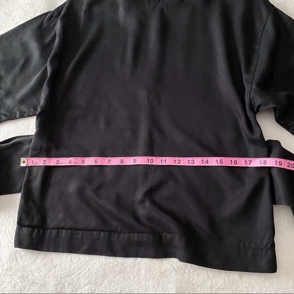 Black Tied Waist Wide Sleeve Blouse - Picture 8 of 11